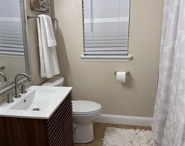 2849 Marlette Street - Photo Thumbnail 11