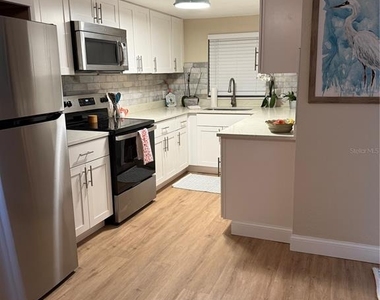 2849 Marlette Street - Photo Thumbnail 4