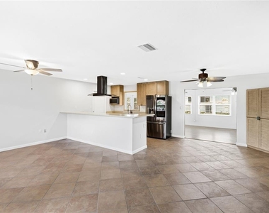 3236 Ashton Road - Photo Thumbnail 6