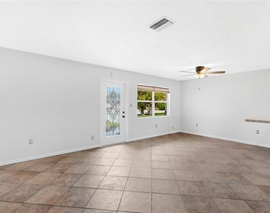 3236 Ashton Road - Photo Thumbnail 11