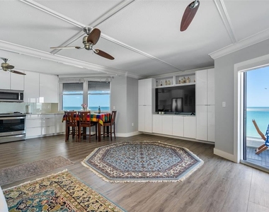 1050 Longboat Club Road - Photo Thumbnail 5