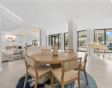 1050 Longboat Club Road - Photo Thumbnail 25