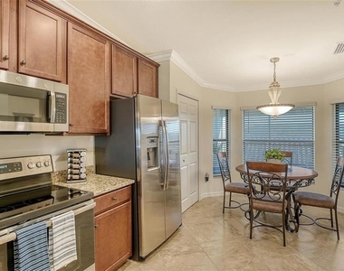5537 Palmer Circle - Photo Thumbnail 22