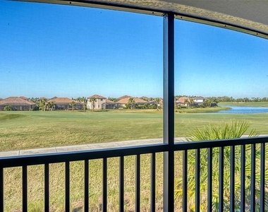 5537 Palmer Circle - Photo Thumbnail 13