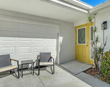 131 Whispering Sands Circle - Photo Thumbnail 4