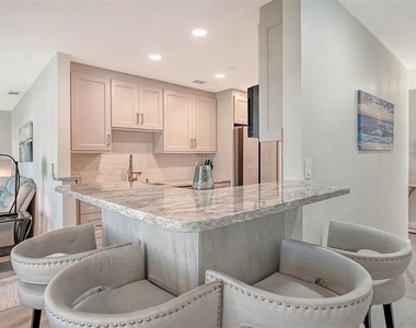 131 Whispering Sands Circle - Photo Thumbnail 15