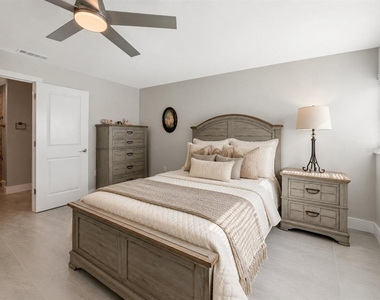131 Whispering Sands Circle - Photo Thumbnail 21