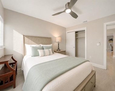131 Whispering Sands Circle - Photo Thumbnail 31