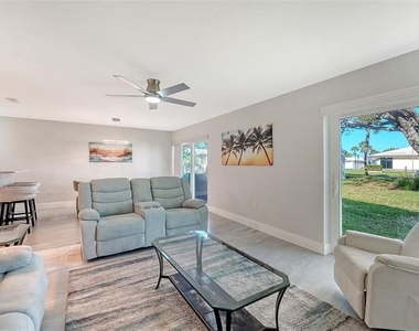 131 Whispering Sands Circle - Photo Thumbnail 11