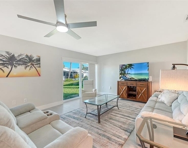 131 Whispering Sands Circle - Photo Thumbnail 10