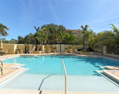 1064 N Tamiami Trail - Photo Thumbnail 28