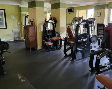 1064 N Tamiami Trail - Photo Thumbnail 32