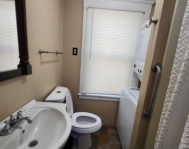14 Union Street - Photo Thumbnail 23