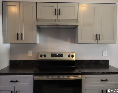 15 Boughton Street - Photo Thumbnail 6