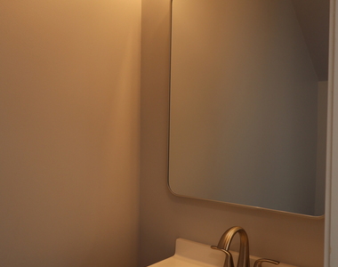 15 Boughton Street - Photo Thumbnail 10