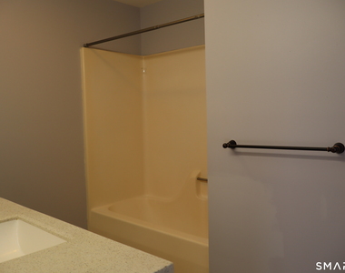 15 Boughton Street - Photo Thumbnail 20