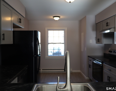 15 Boughton Street - Photo Thumbnail 7