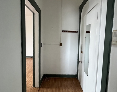 49 Edgewood Way - Photo Thumbnail 2