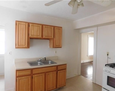 56-58 Edwin Street - Photo Thumbnail 4