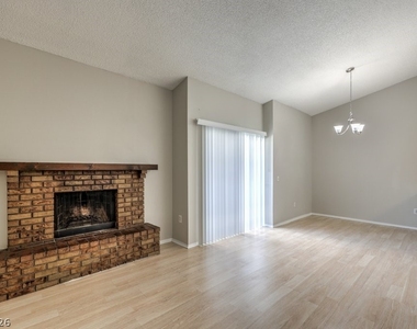 2981 Country Manor Lane - Photo Thumbnail 6