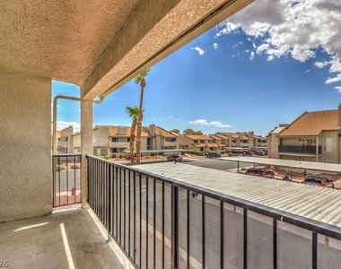 2981 Country Manor Lane - Photo Thumbnail 24