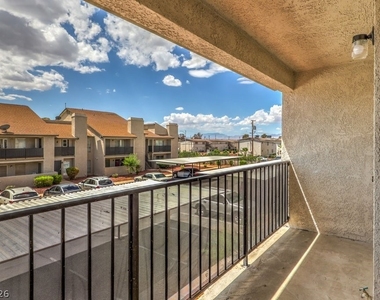 2981 Country Manor Lane - Photo Thumbnail 23