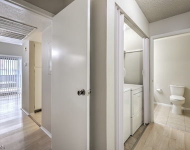 2981 Country Manor Lane - Photo Thumbnail 21