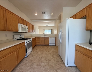 10440 Anacostia Street - Photo Thumbnail 3