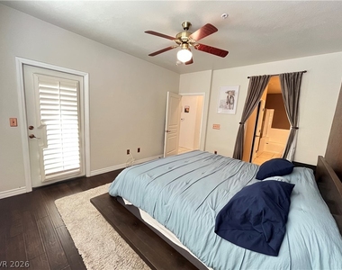 1000 Duckhorn Court - Photo Thumbnail 9