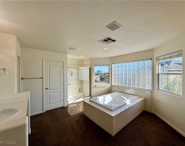 2736 Carolina Blue Avenue - Photo Thumbnail 30