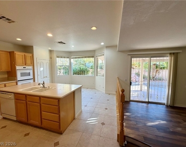 2736 Carolina Blue Avenue - Photo Thumbnail 8