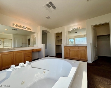 2736 Carolina Blue Avenue - Photo Thumbnail 32