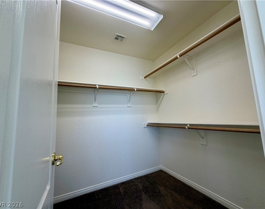2736 Carolina Blue Avenue - Photo Thumbnail 34