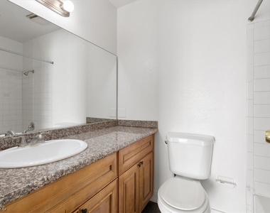 3649 Van Dyke Avenue - Photo Thumbnail 12