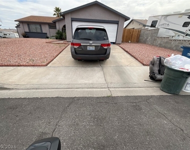707 Honeybee Court - Photo Thumbnail 1