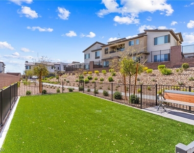 633 Infinity Ridge Street - Photo Thumbnail 25