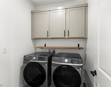 633 Infinity Ridge Street - Photo Thumbnail 16