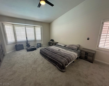 9886 Masked Duck Avenue - Photo Thumbnail 10