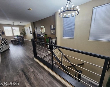 259 Morning Crest Avenue - Photo Thumbnail 12