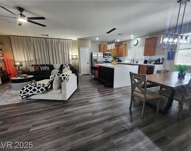 259 Morning Crest Avenue - Photo Thumbnail 5