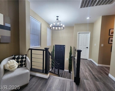 259 Morning Crest Avenue - Photo Thumbnail 14
