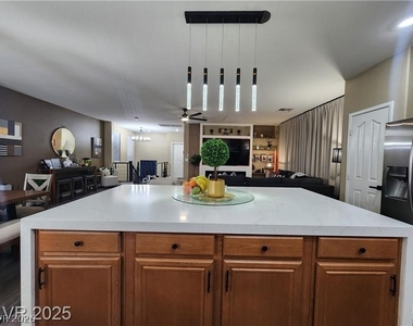 259 Morning Crest Avenue - Photo Thumbnail 17
