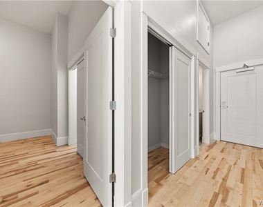 130 Pearl - Photo Thumbnail 8