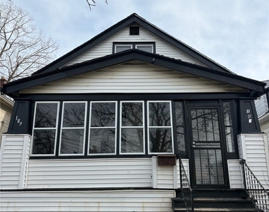 189 Westminster Avenue - Photo Thumbnail 1