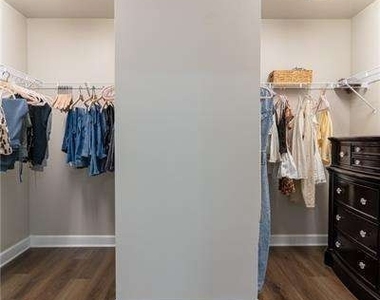 301 Cochin Drive - Photo Thumbnail 22