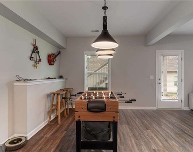 301 Cochin Drive - Photo Thumbnail 35