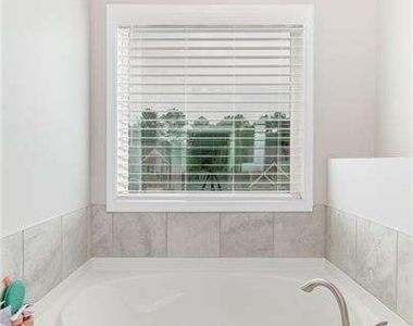 301 Cochin Drive - Photo Thumbnail 21