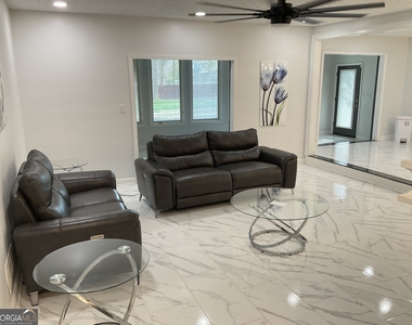 558 Kenwood Road - Photo Thumbnail 1