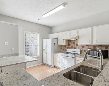 4645 Valais Court - Photo Thumbnail 8