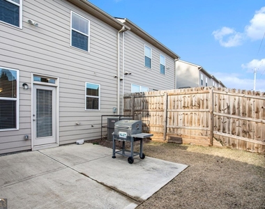 2414 Fitts Drive - Photo Thumbnail 23